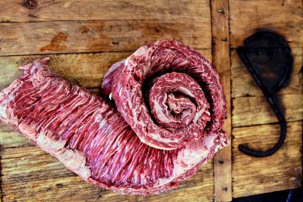 Picture of skirt steak on a cutting board